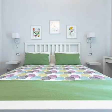 Bed & Breakfast Marina Di Ortigia 4*