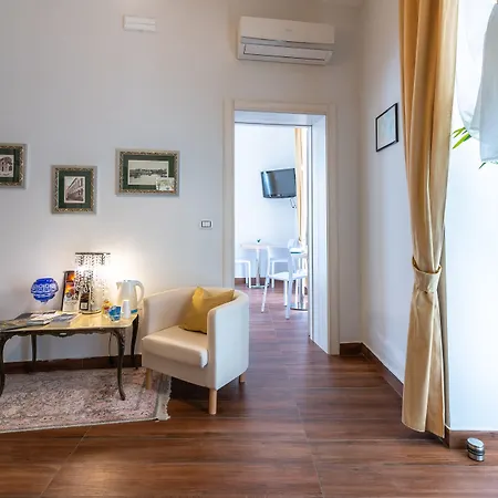 Marina Di Ortigia 4*