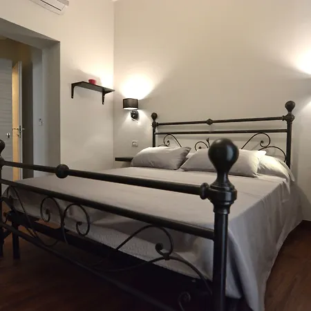 Bed and Breakfast Marina Di Ortigia