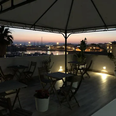 Marina Di Ortigia 4*