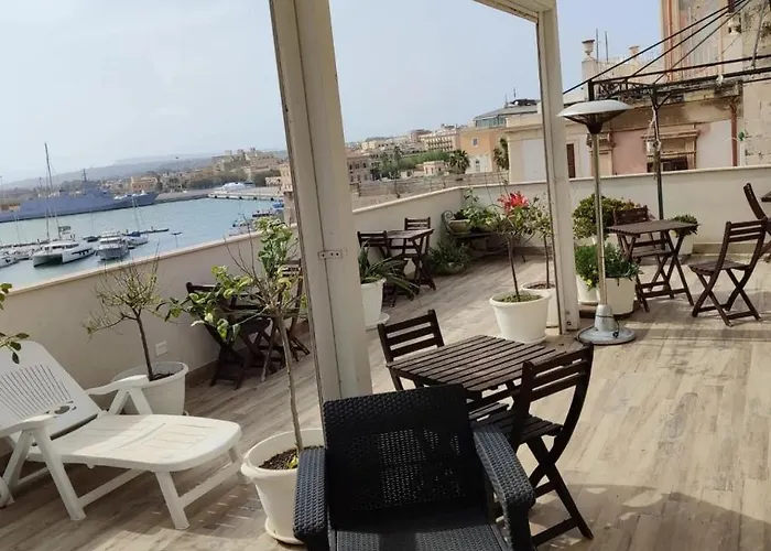 Bed & Breakfast Marina Di Ortigia 4*